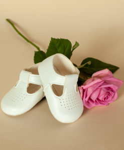 Pantofiori unisex bebe din piele ecologicacu gaurele, albi, Baypods UK (16-17-18)-5